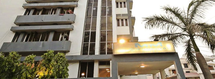 MM Continental Hotel - Varanasi 01.jpg
